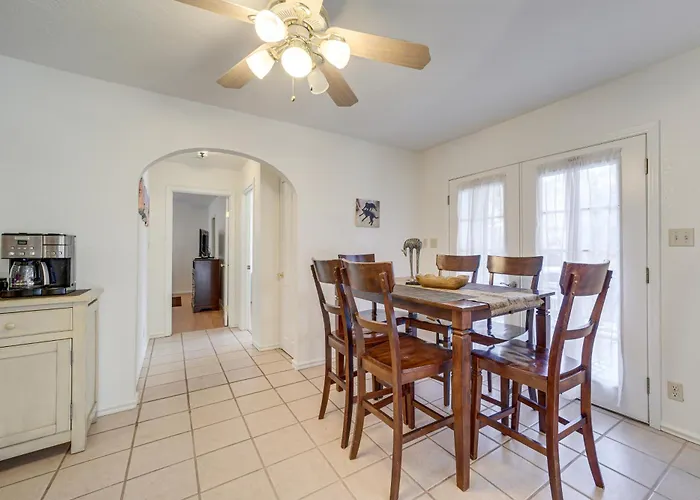 Holiday home W/ Yard & Deck: Pets Welcome!